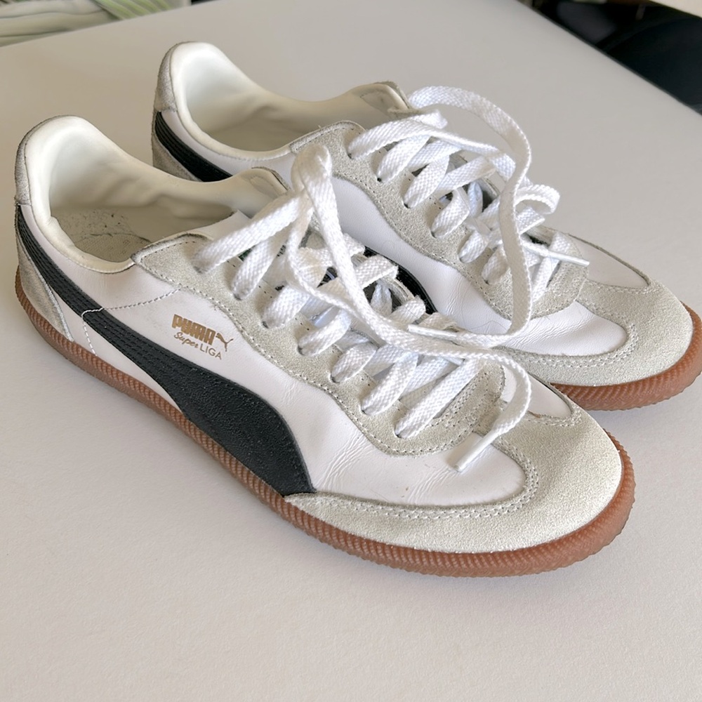 PUMA SNEAKERS